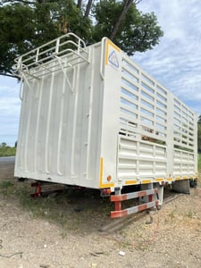 กระบะคอก 10 ล้อ ตามสภาพใส่ได้ทั้งฮีโน่และอีซูซุ รับเทิร์นเก่า