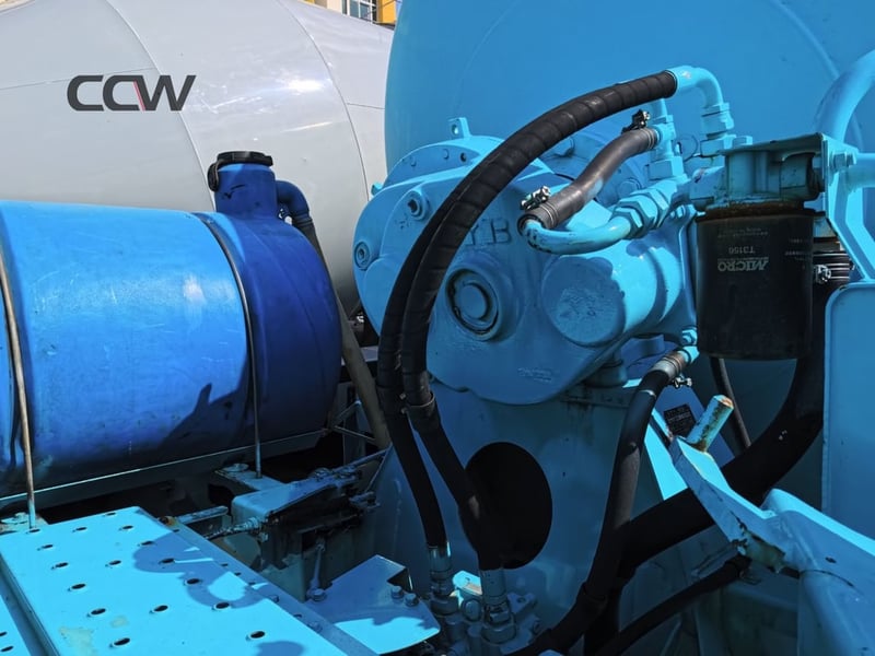 รถโม่ปูน 10 ล้อแท่นเตี้ย 5 คิว HINO MEGA EURO-5 เครื่อง JO8E:280 แรงม้า