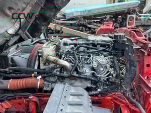 HINO 6 ล้อกลาง EURO-5 รุ่นใหม่ JO7E: 240 แรงม้า