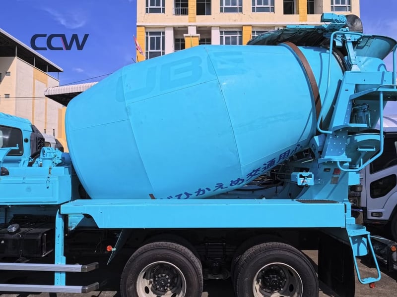 รถโม่ปูน 10 ล้อแท่นเตี้ย 5 คิว HINO MEGA EURO-5 เครื่อง JO8E:280 แรงม้า