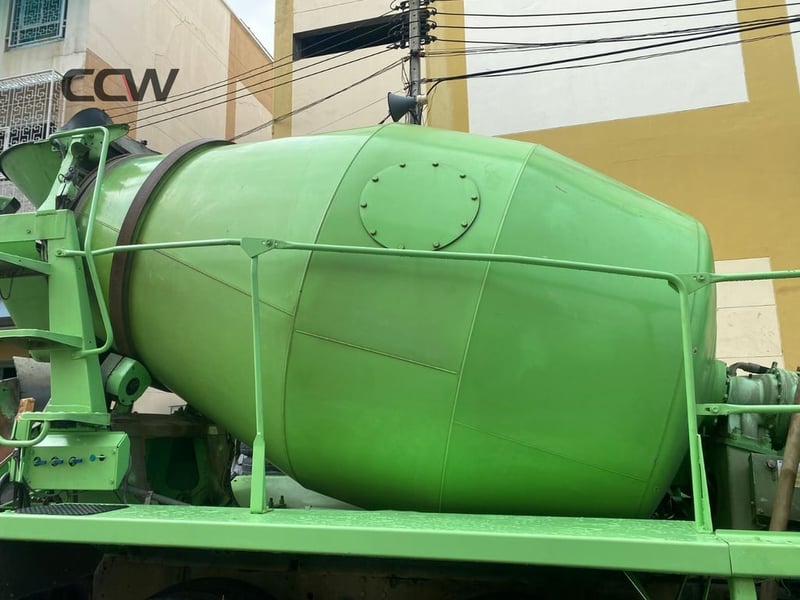 รถโม่ 10 ล้อ EURO-5 รุ่นใหม่ HINO S700 5 คิว เครื่อง AO9C: 360 แรงม้า รถโม่ 10 ล้อ EURO-5 รุ่นใหม่ HINO S700 5 คิว เครื่อง AO9C: 360 แรงม้า