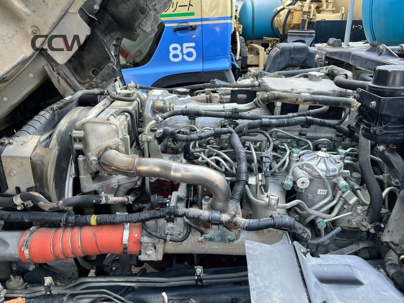 รถโม่ปูน 10 ล้อ 5 คิว HINO MEGA EURO-5 เครื่อง JO8E:280 แรงม้า