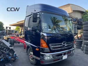 HINO 6 ล้อกลาง EURO-5 รุ่นใหม่ JO7E: 240 แรงม้า