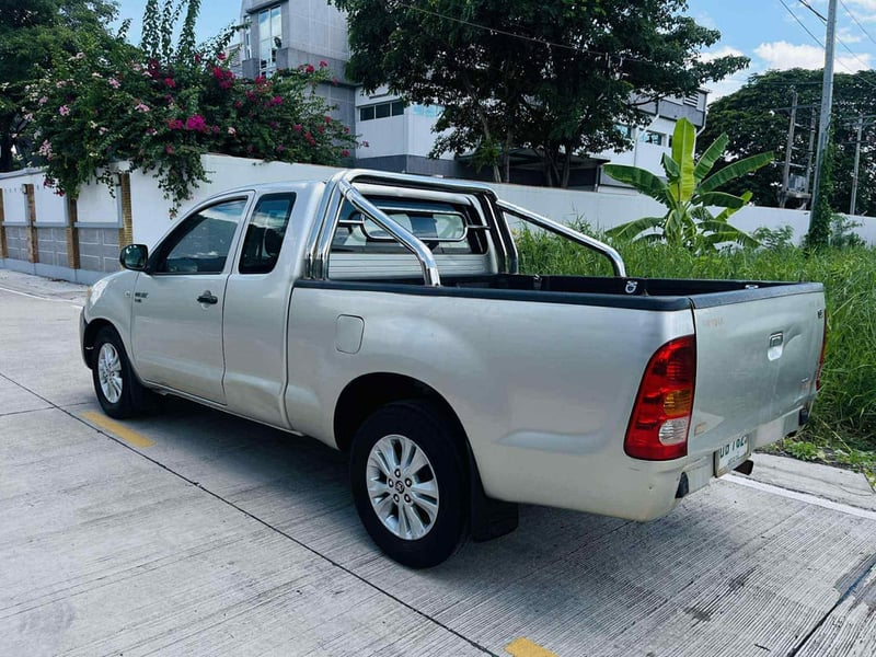 Toyota Vigo เครื่องดีเซล2.5 ตัวJ ปี06