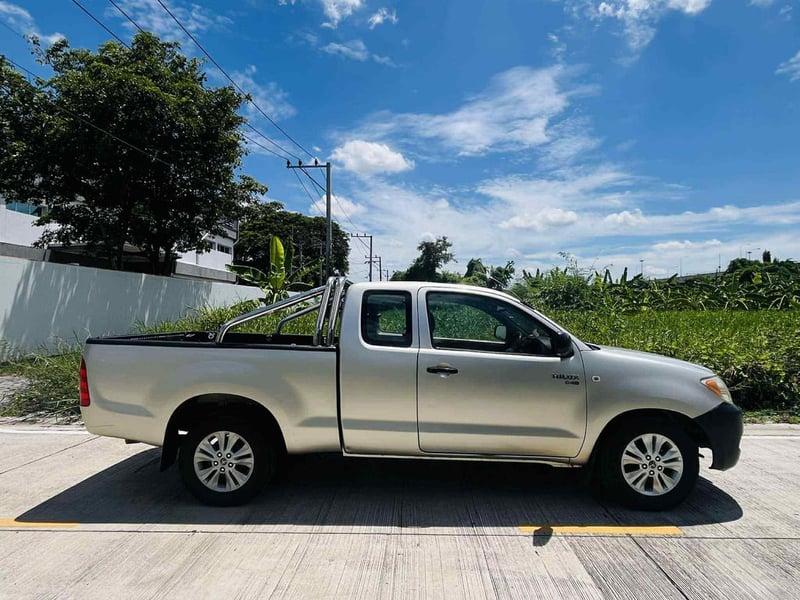 Toyota Vigo เครื่องดีเซล2.5 ตัวJ ปี06