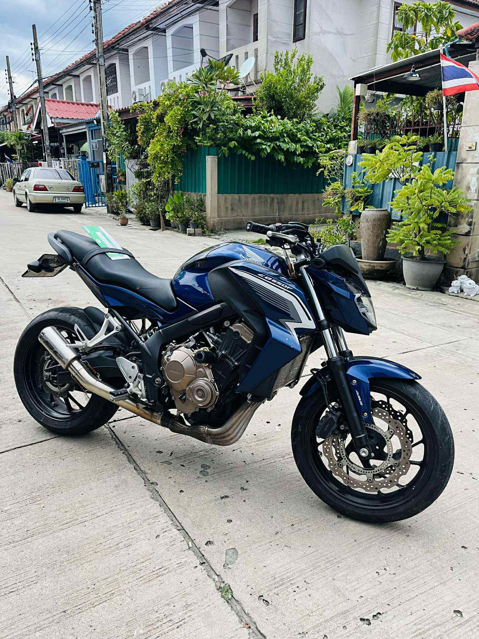 Honda cb650f ปี17  🔰ขายสด 89,000 🔰  ขับได้ปกติ เครื้องดี เล่มชุดโอนครบ รถมือสองมีรอยบ้างคามการใช้งานตามรูป อยู่บางบัวทอง นนทบุรี 📞084-3545593 Honda cb650f ปี17  🔰ขายสด 89,000 🔰  ขับได้ปกติ เครื้องดี เล่มชุดโอนครบ รถมือสองมีรอยบ้างคามการใช้งานตามรูป อยู่บางบัวทอง นนทบุรี 📞084-3545593