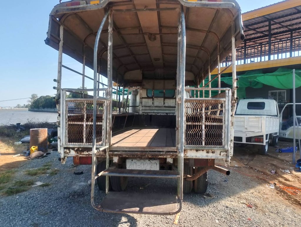 NQR 115 Turbo 4x4 NQR 115 Turbo 4x4