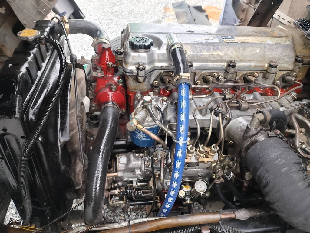 รถบรรทุก Hino ปี 2540 รุ่น FC4J 140แรง นั่ง2 แถว รถบรรทุก Hino ปี 2540 รุ่น FC4J 140แรง นั่ง2 แถว