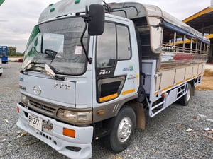 รถบรรทุก Hino ปี 2540 รุ่น FC4J 140แรง นั่ง2 แถว