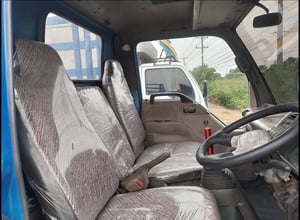 NKR 4 ล้อ ปี 2005 ป้ายเล็กไม่ติดเวลา เครื่อง 100 แรง NKR 4 ล้อ ปี 2005 ป้ายเล็กไม่ติดเวลา เครื่อง 100 แรง