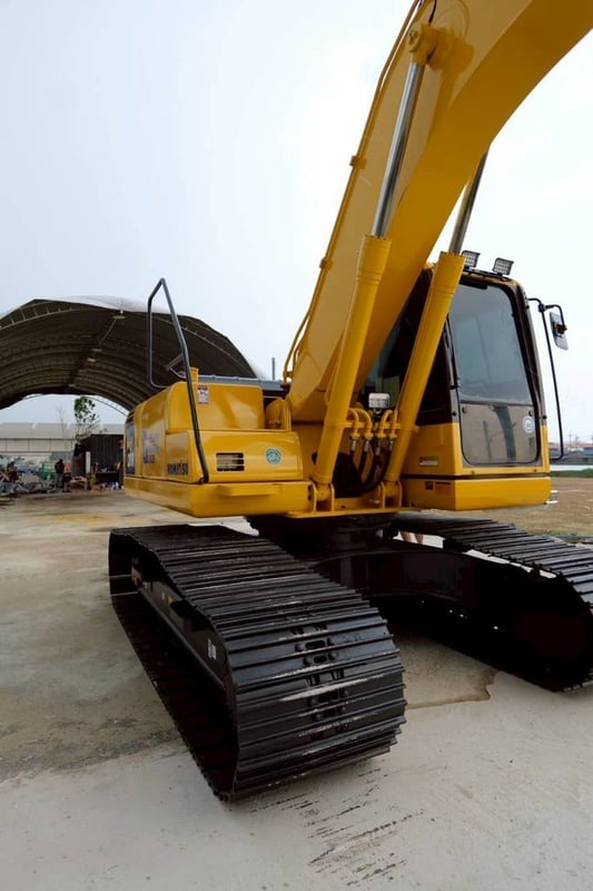 ขาย KOMATSU PC200-8MO