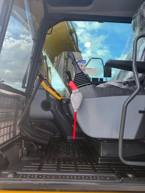 ขายKomatsu PC130-8MO ขายKomatsu PC130-8MO