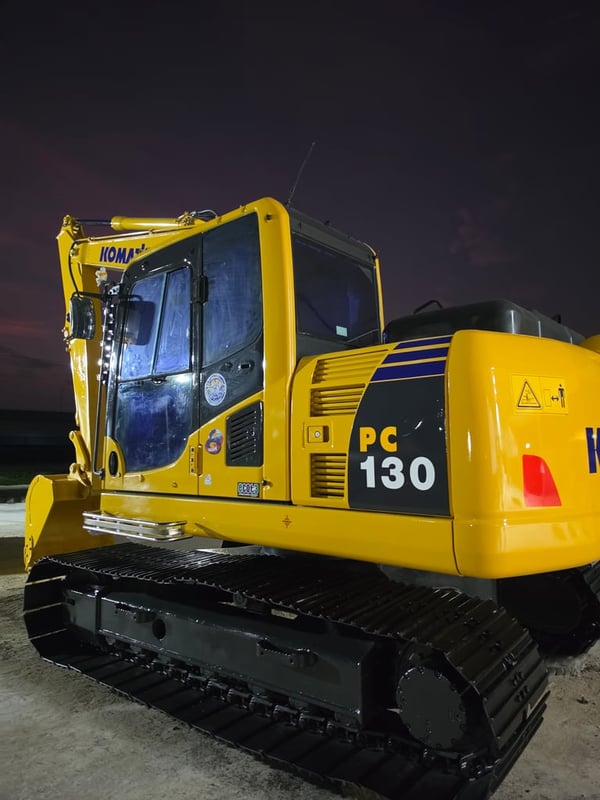 Komatsu PC130-8 จอเหลือง กล้องหลัง serial สูง