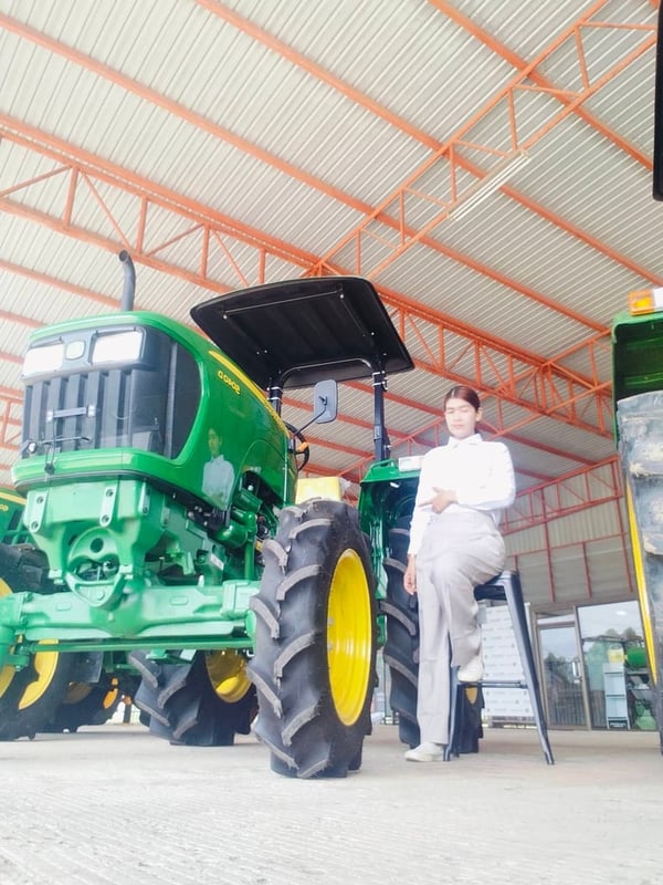 รถไถจอนห์เดียร์มือ1 รถไถจอนห์เดียร์มือ1