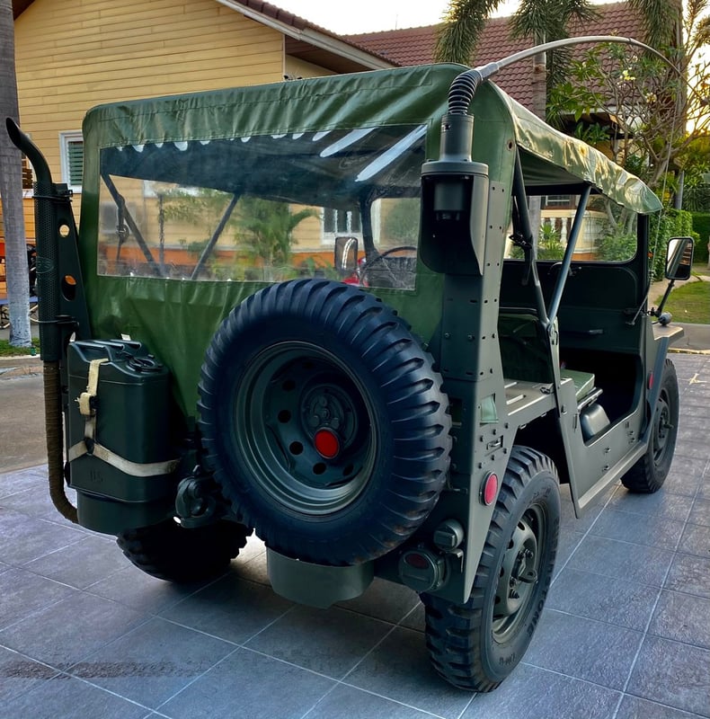 Jeep M151