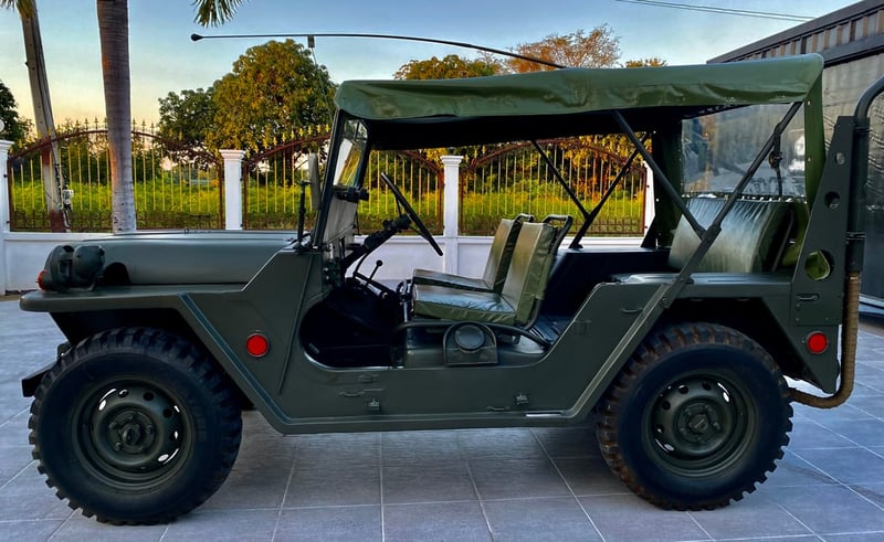 Jeep M151