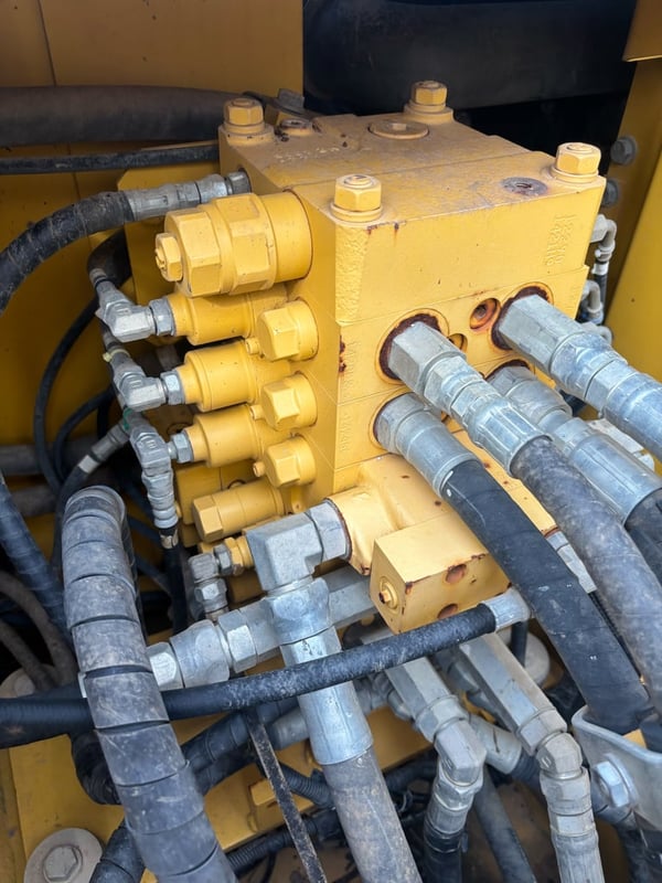 Komatsu PC130-8 รถสวยพร้อมใช้ มีประกัน BSI Komatsu PC130-8 รถสวยพร้อมใช้ มีประกัน BSI