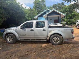 ขายเองนิสสันนาวาร่า 