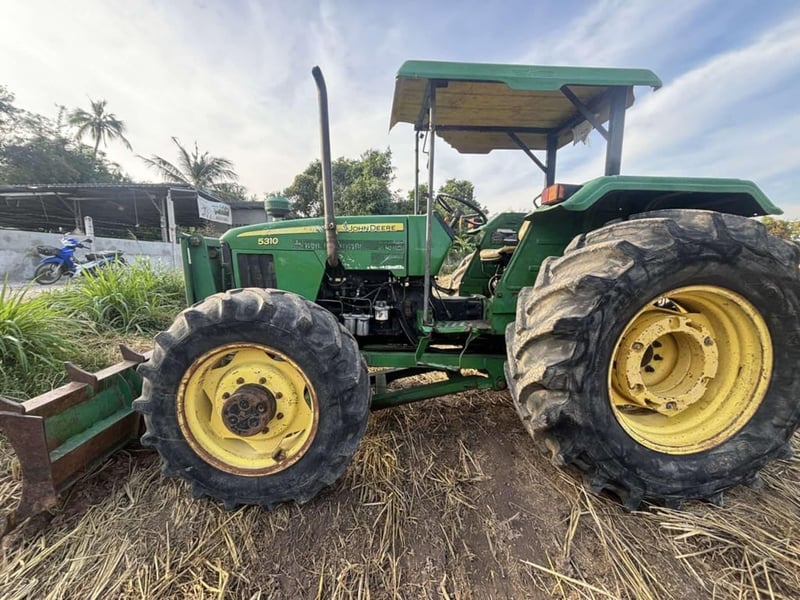 ขายรถไถจอนเดียร์