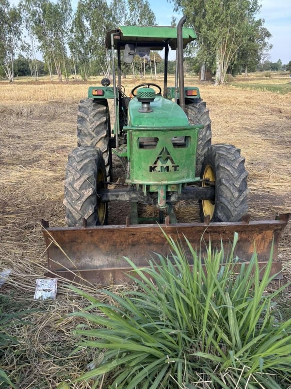 ขายรถไถจอนเดียร์