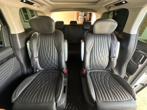 MG Maxus 9 รุ่น X สีขาว ปี 2023