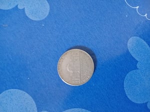 ใครรู้รายละเอียดเหรียญนี้บ้างค่ะ