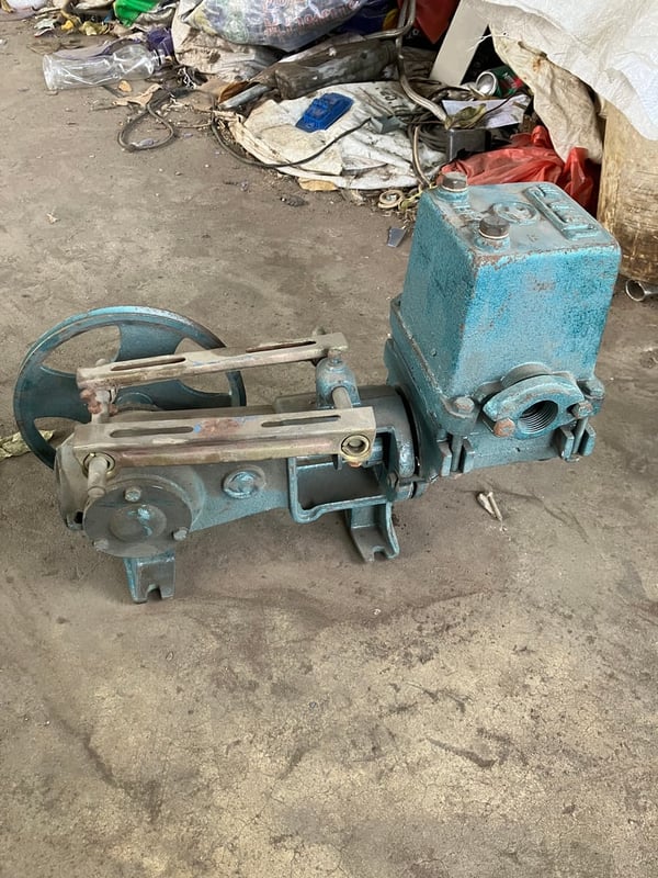 ขายปั๊มชักใหม่เก่าเก็บ