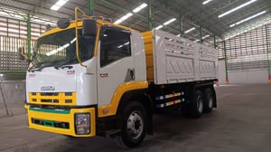 ISUZU FVZ 300แรงม้า รถบรรทุก 10ล้อ ดั้มพ์ ปี2013