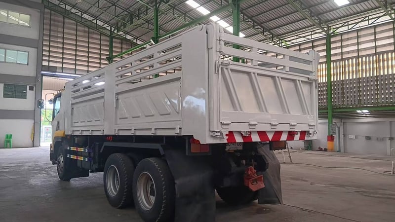 ISUZU FVZ 300แรงม้า รถบรรทุก 10ล้อ ดั้มพ์ ปี2013