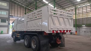 ISUZU FVZ 300แรงม้า รถบรรทุก 10ล้อ ดั้มพ์ ปี2013