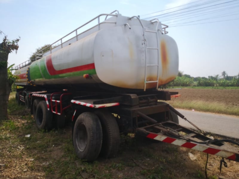 ลูกพ่วแทงค์