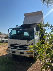 MITSUBISHI FUSO FN 240แรงม้า รถบรรทุก 10ล้อ ดั้มพ์ ปี2013