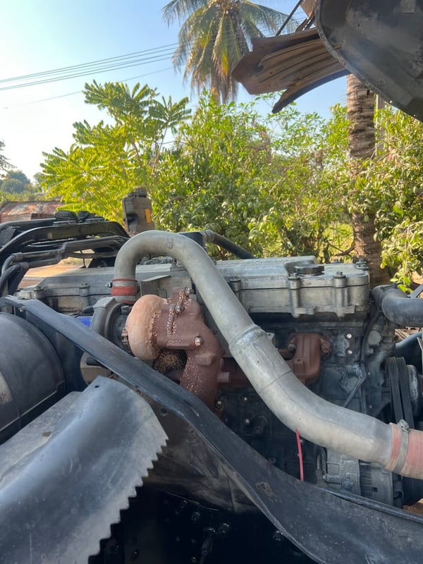 MITSUBISHI FUSO FN 240แรงม้า รถบรรทุก 10ล้อ ดั้มพ์ ปี2013