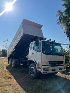 MITSUBISHI FUSO FN 240แรงม้า รถบรรทุก 10ล้อ ดั้มพ์ ปี2013