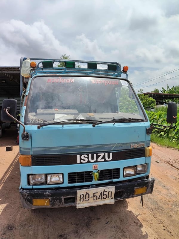 ขายหกล้อคอก ขายหกล้อคอก