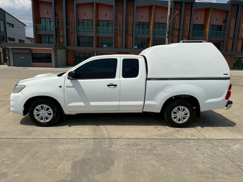 Toyota vigo 2.5cc Smart Cab 2013 Toyota vigo 2.5cc Smart Cab 2013