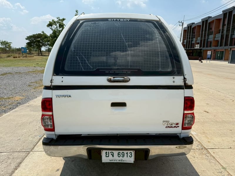 Toyota vigo 2.5cc Smart Cab 2013 Toyota vigo 2.5cc Smart Cab 2013