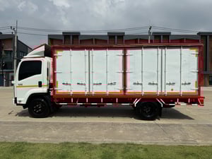 ISUZU FRR 210แรงม้า รถบรรทุก 6ล้อ กระบะเหล็ก ปี2011
