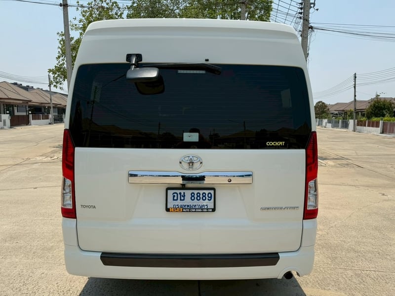 รถตู้หน้ายาว Toyota Commuter 2.8cc Auto 2022 ไมล์น้อย รถตู้หน้ายาว Toyota Commuter 2.8cc Auto 2022 ไมล์น้อย