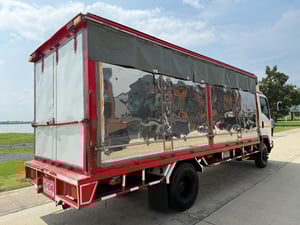 ISUZU FRR 210แรงม้า รถบรรทุก 6ล้อ กระบะเหล็ก ปี2011