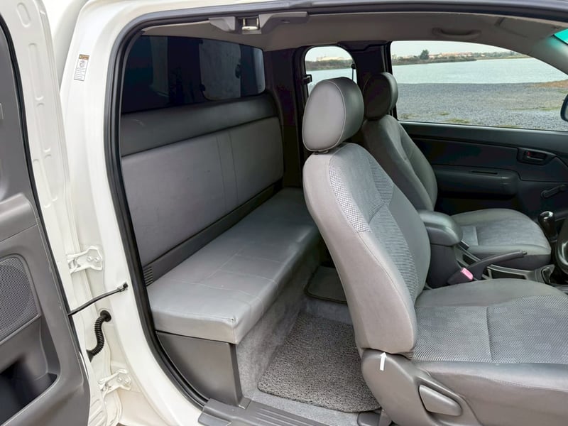 Toyota Vigo Champ 2.5 Smart Cab 2013 Toyota Vigo Champ 2.5 Smart Cab 2013