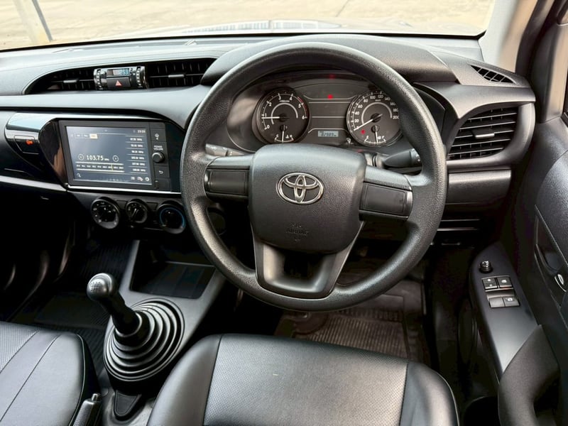 Toyota Hilux Revo ตอนเดียว 2.8 ปี2022 Toyota Hilux Revo ตอนเดียว 2.8 ปี2022
