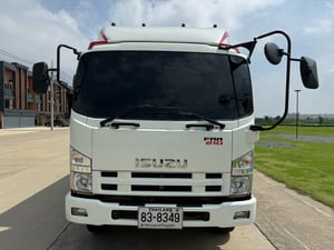 ISUZU FRR 210แรงม้า รถบรรทุก 6ล้อ กระบะเหล็ก ปี2011
