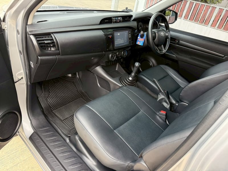 Toyota Hilux Revo ตอนเดียว 2.8 ปี2022 Toyota Hilux Revo ตอนเดียว 2.8 ปี2022