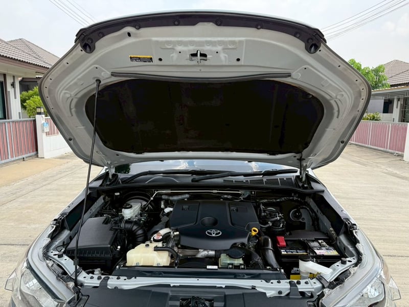 Toyota Hilux Revo ตอนเดียว 2.8 ปี2022 Toyota Hilux Revo ตอนเดียว 2.8 ปี2022