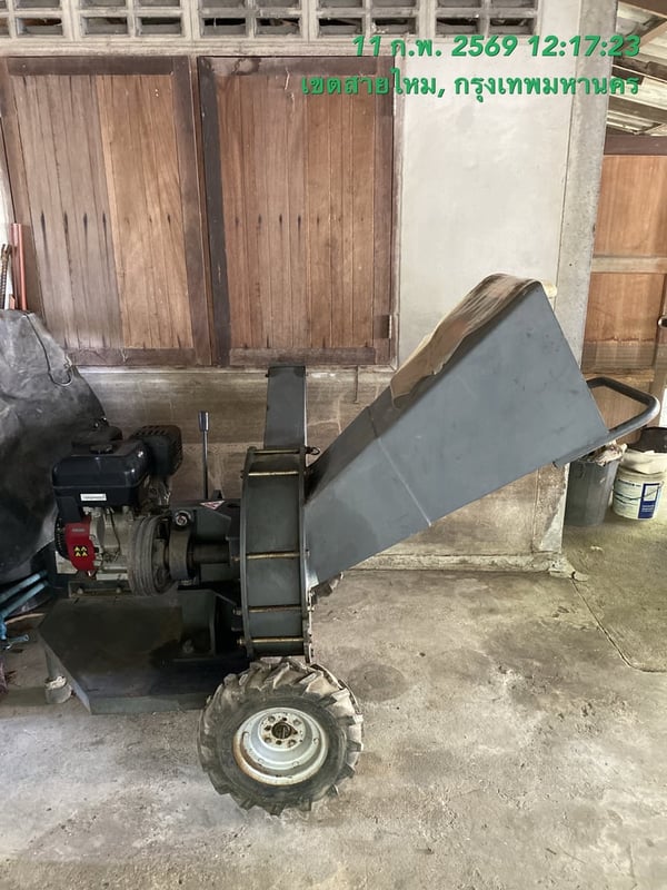 ขายเครื่องย่อยกิ่งไม้ขนาด 13.5 แรงม้า แบบ 2 ระบบ สภาพ 80% ขายเครื่องย่อยกิ่งไม้ขนาด 13.5 แรงม้า แบบ 2 ระบบ สภาพ 80%