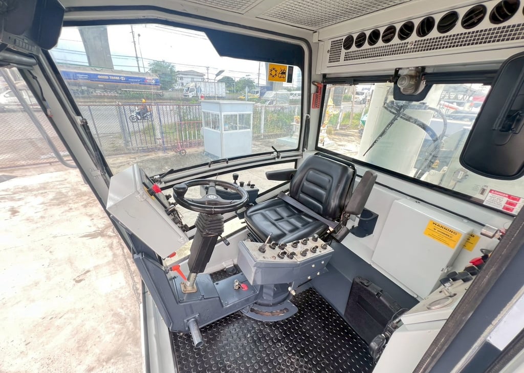 รถกัดล้อยาง Wirtgen WR2400 y2008 (ไม่เคยใช้งานในไทย เอกสารนำเข้าครบ)