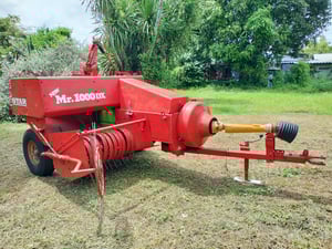 เครื่องอัดฟาง Star 1000 เก่าญี่ปุ่น  