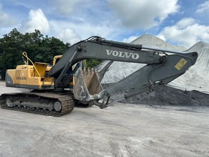 ขาย 590,000 VOLVO EC210B PRIME เล่มทะเบียน ไฟฟ้าครบ เครื่องดี ปั้มแรง เอวแน่น ช่วงล่างสวย รถพร้อมใช้งาน