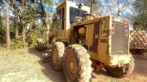 อยากขาย 1,250,000 รถเกรด CATTERPILLAR 140G 5MD เล่มทะเบียน เครื่องดีเ กียร์แรง เอวแน่น ยางดี ลิฟล็อคปกติทุกระบบพร้อมใช้งาน 